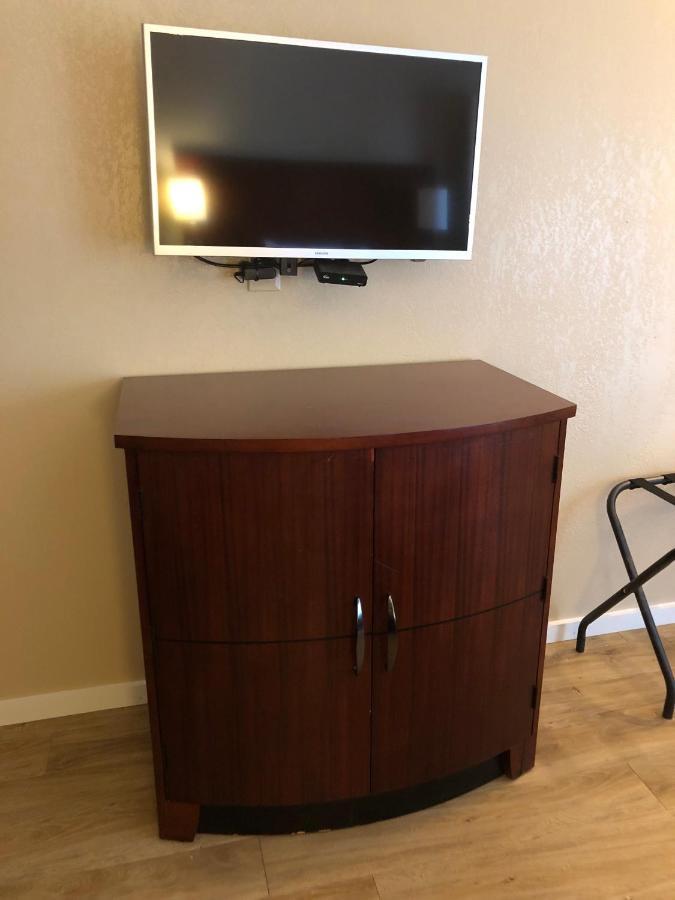 Motel Budget Host Athens
